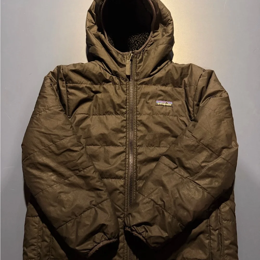 Patagonia Black Quilted Hooded Puffer Jacket